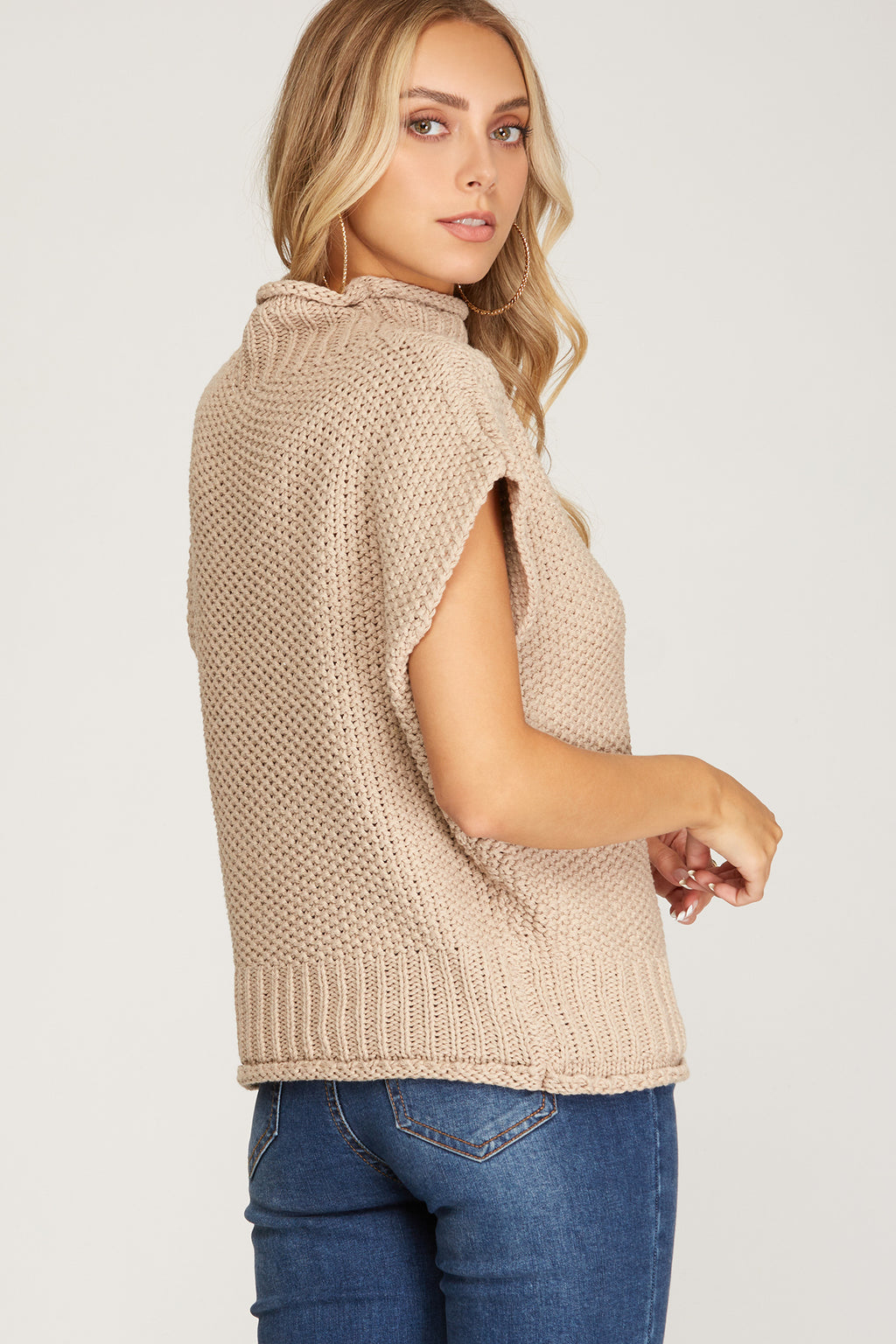The Harper Knit Mock-Neck Sweater - LIGHT MOCHA